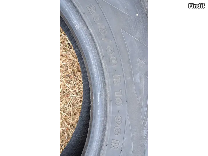 Myydään Friktionsdäck 205/60R16