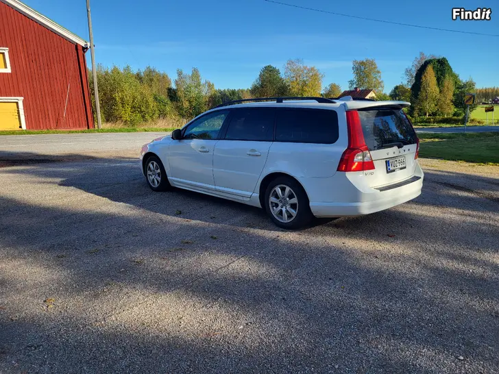 Säljes Volvo v70 2012