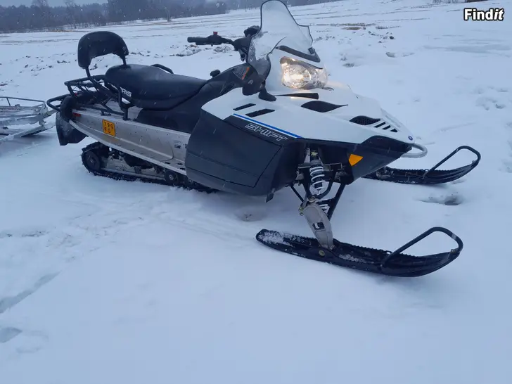 Säljes Polaris 550 IQ + Släde