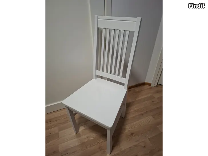 Säljes Köksstolar 4 st