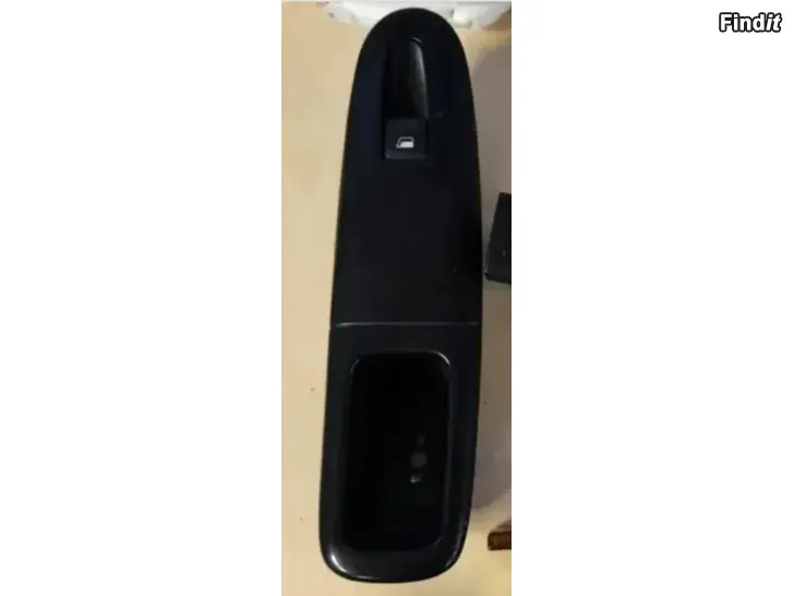 Myydään Lasinnostin kytkin oranssit vilkkut