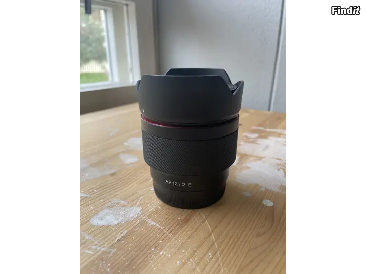 Säljes Objektiv Samyang 12mm f2 Sony-E