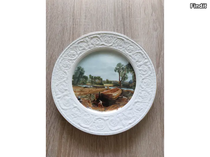 Säljes Tallrikar till vägg prydnad eller samling