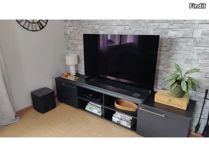 Myydään LG SJ9 soundbar ja aktiivisella subilla