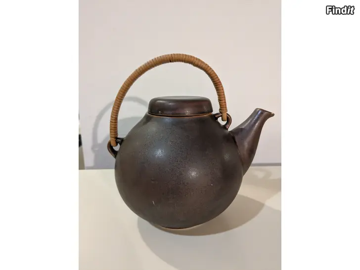 Myydään Tekanna GA3 Arabia. Teekannu