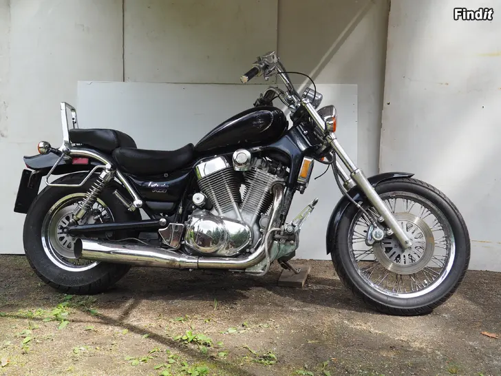 Säljes Suzuki VS 1400 87-01 Intruder osia