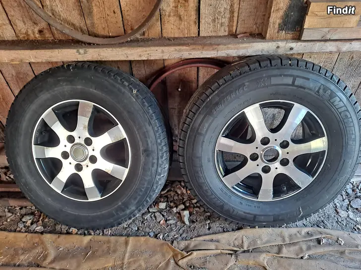 Säljes FIAT / Bürstner lättmetallfälgar