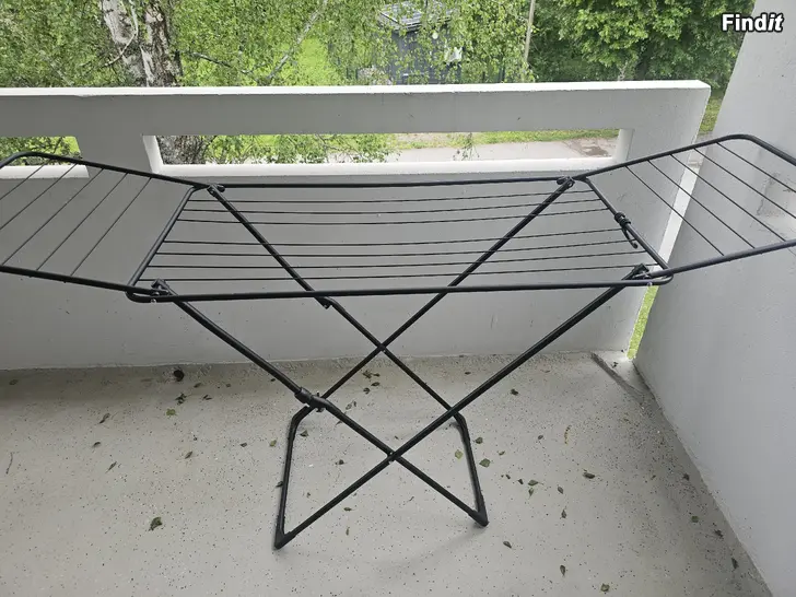 Myydään Drying racks