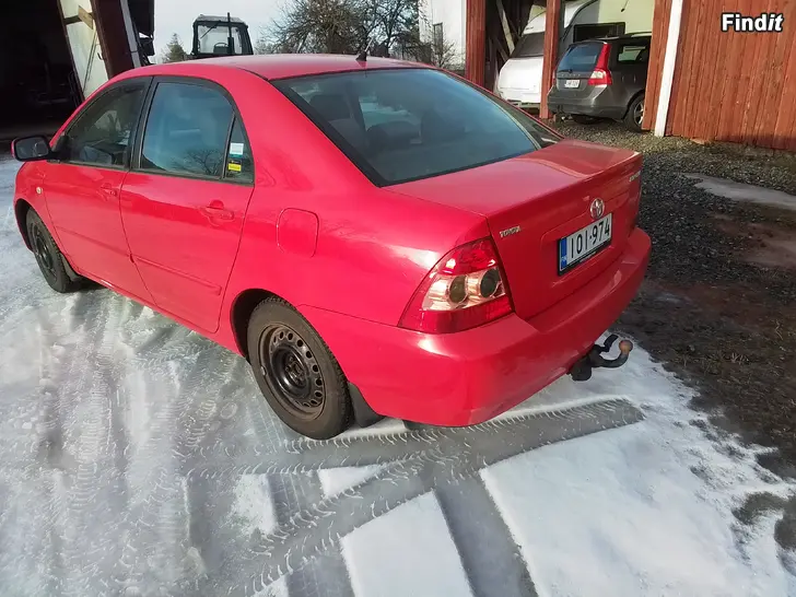 Säljes Toyota corolla 1,4 sedan 2005