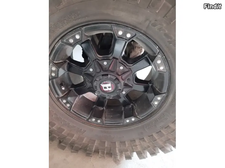 Ostetaan Maasturiin Ballistic offroad 17