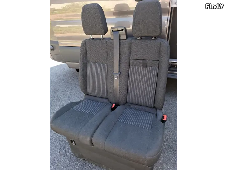 Säljes Ford Transit 2014 dubbelsäte