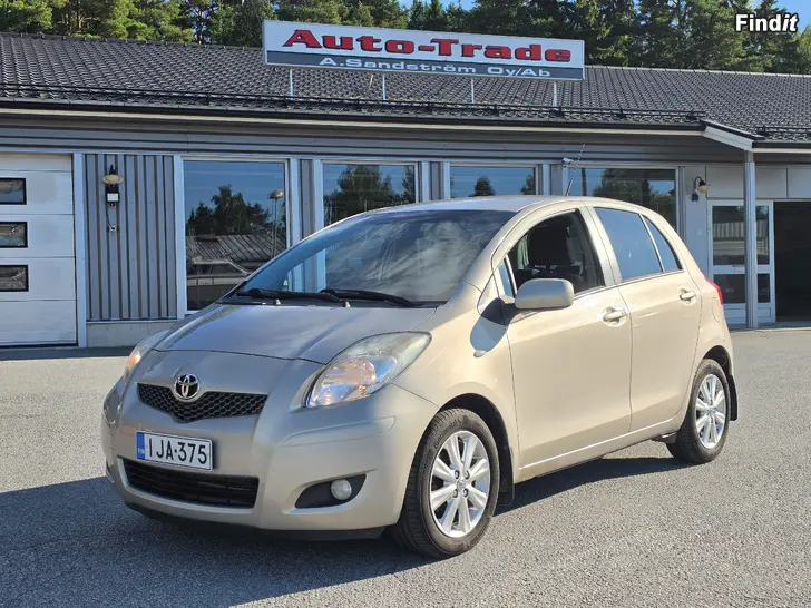 Säljes Toyota Yaris 1,33 Dual VVT-i StopStart Linea Sol Plus 5ov 2009 Säljes Toyota Yaris 1,33 Dual VVT-i StopStart Linea Sol Plus 5ov 2009