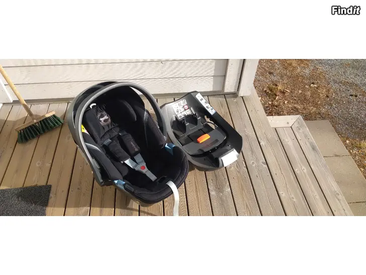 Myydään Turvakaukalo