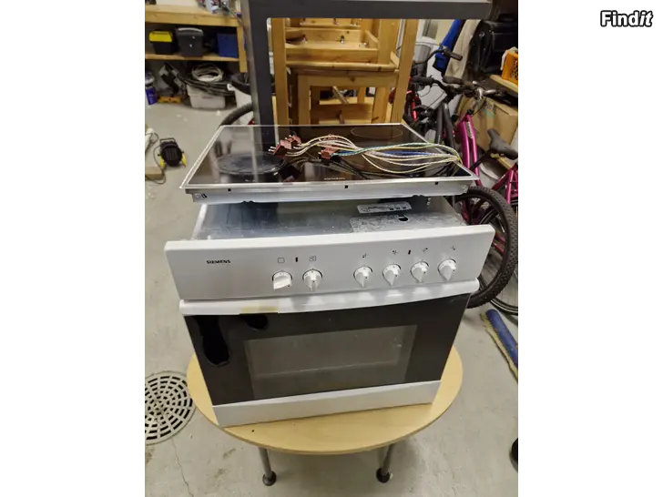 Myydään Uuni ja liesi