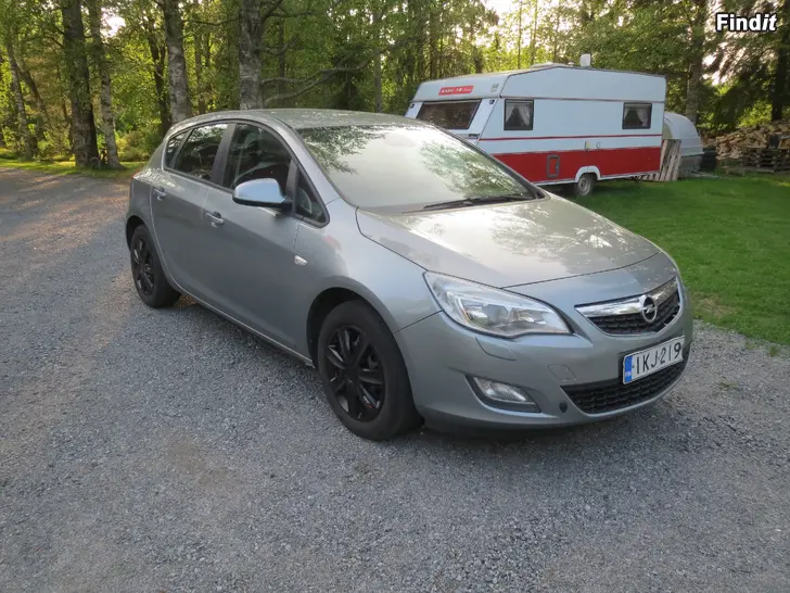 Myydään Opel Astra 1.4 turbo Ecotec