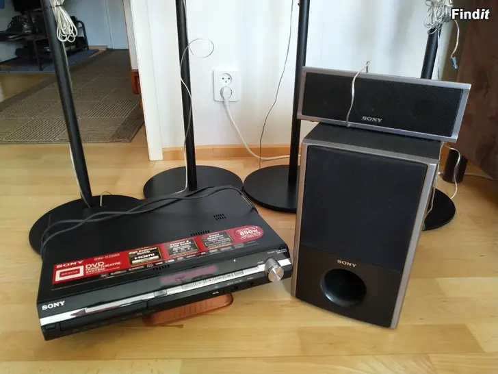 Säljes SONY Bravia DVD hemteatersystem