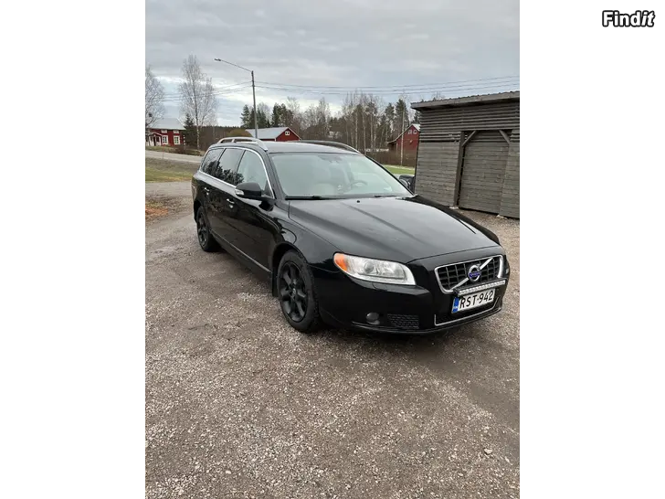 Säljes Volvo V70 D5