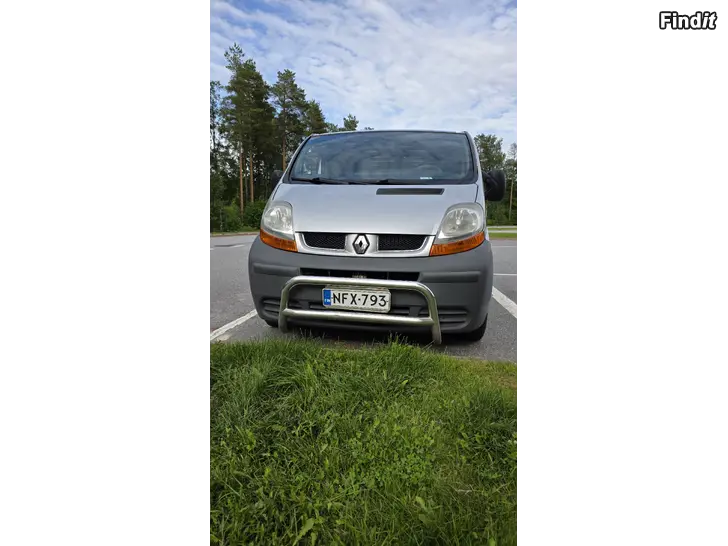 Myydään RENAULT TRAFIC 1.9 Dci