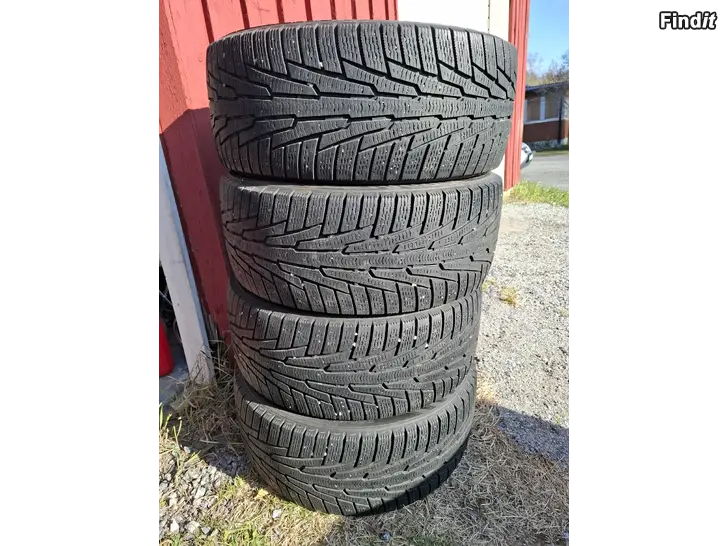 Myydään Nokia Hakkapeliitta m+s 255 45R 18