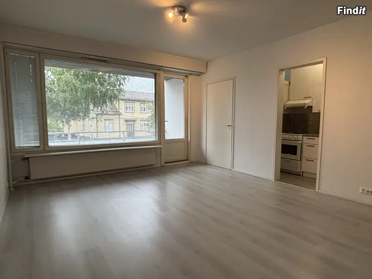 Säljes Säljes 2r+kv i centrala Jakobstad