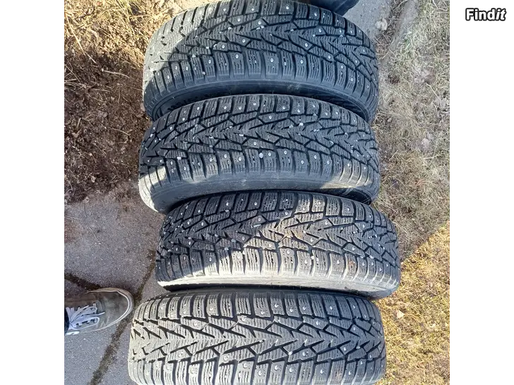 Myydään Vinterdäck 4×108