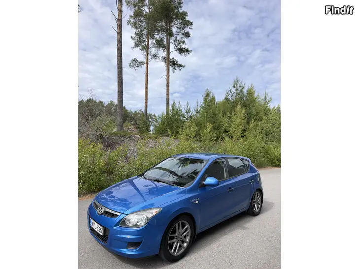 Myydään Hyundai I30 1.6 -10