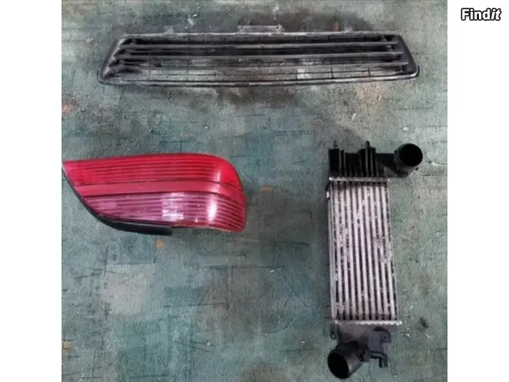 Myydään Puskurin ritilä takaumpio välijäähdytin