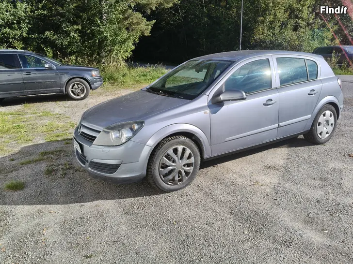 Säljes Opel Astra 1.6 Besiktad idag 2005