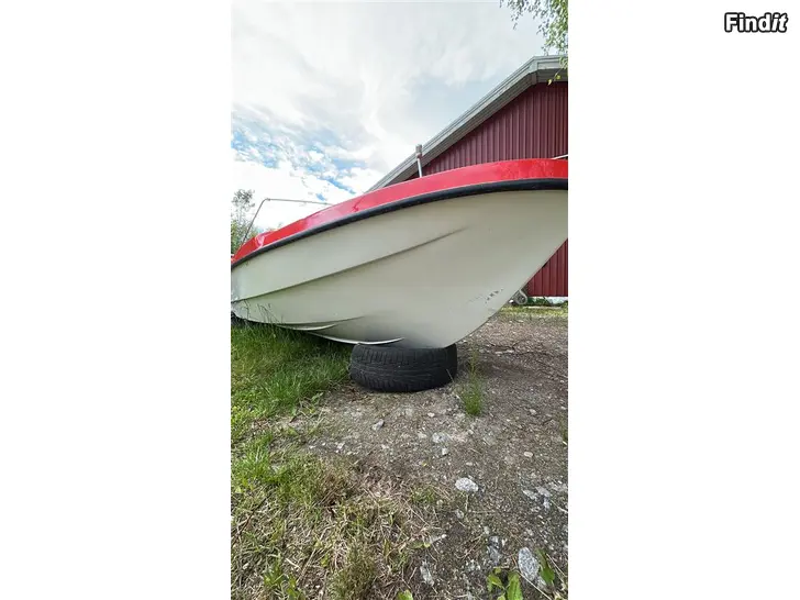 Myydään Marino Mustang kopia