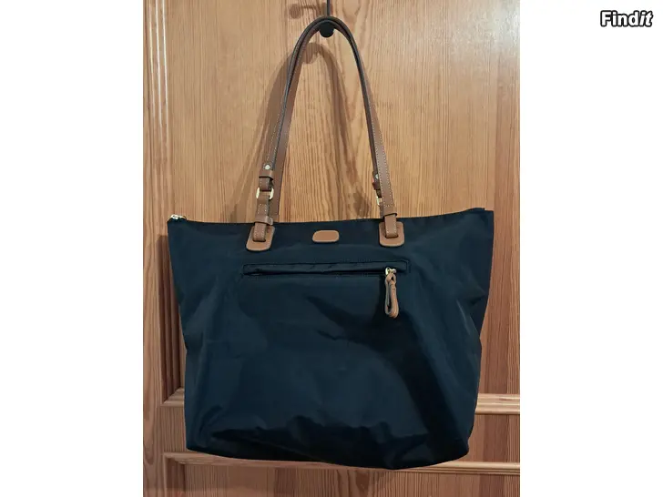 Myydään BRIC´S  laukku X-Bag /Milano