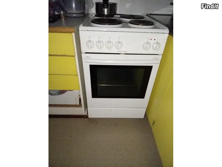Myydään Electrolux uuni
