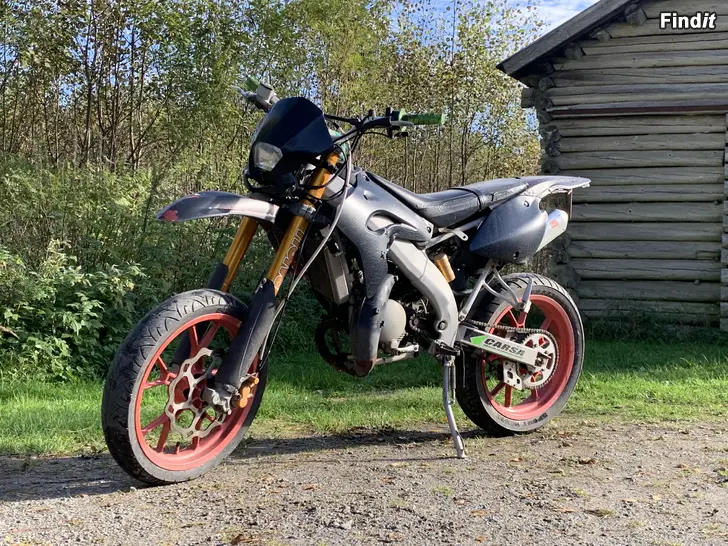 Säljes Peugeot XPS Moped  Billigt höstpris