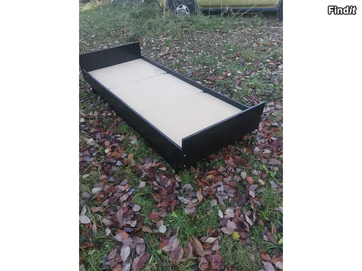Säljes Säng