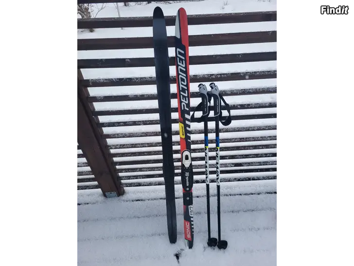 Säljes Skidor 110cm + stavar 85 cm