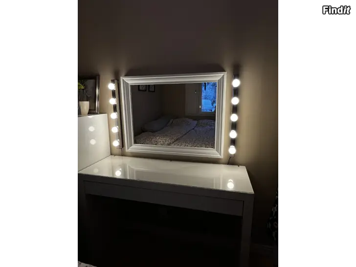 Säljes Sminkbord