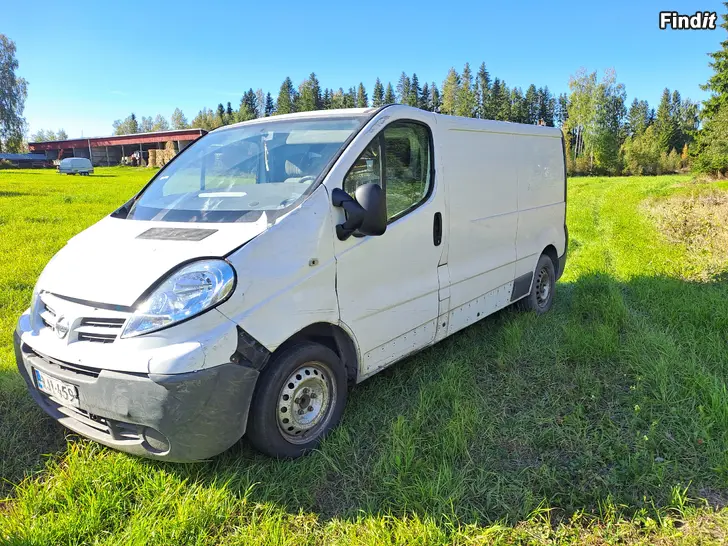 Säljes Nissan primastar reservdelar
