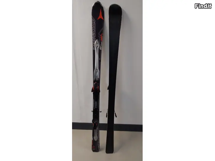 Säljes Slalomskidor