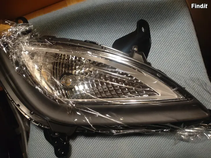 Myydään Hyundai I20 päivävalo