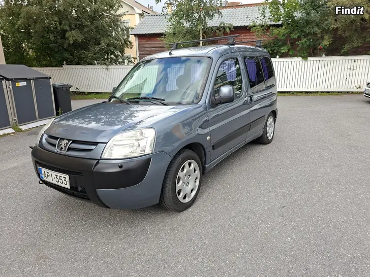 Myydään Peugeot Partner 1.6 HDi -tila-autoa vuosimallia 2007