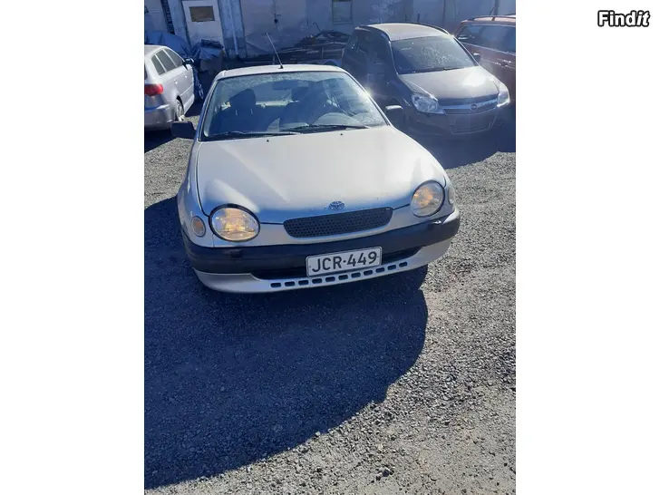 Myydään Toyota Corolla -99 1.3l