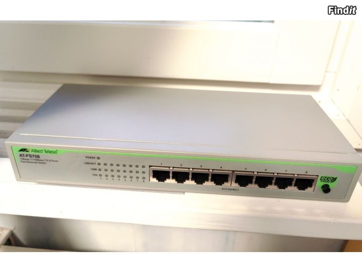 Säljes Allied Telesis AT-FS708, 8 portars 100Mbps switch