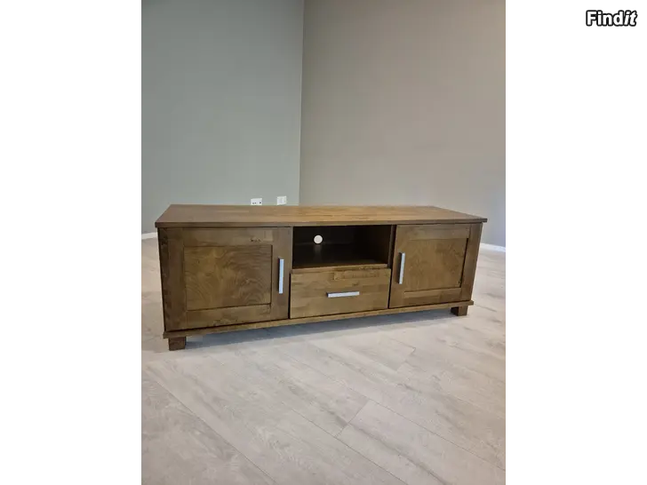 Säljes Tv bord
