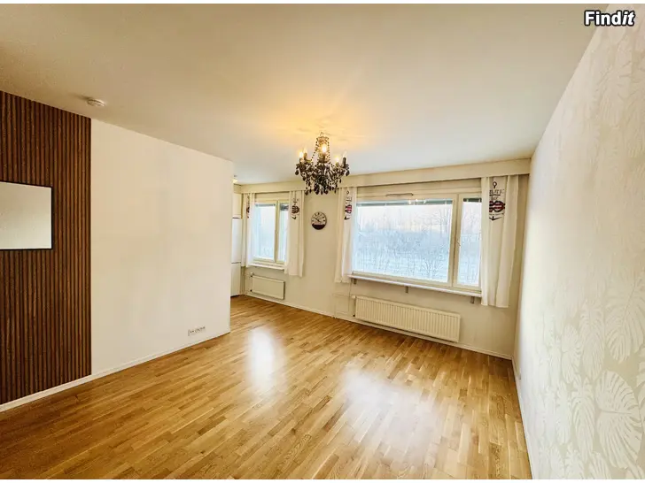 Uthyres Uthyres  Vuokrataan Roopertinkatu 19, KASKINEN, 1h + kk + kph+ alkovi+pysäköintipaikka / 35m2