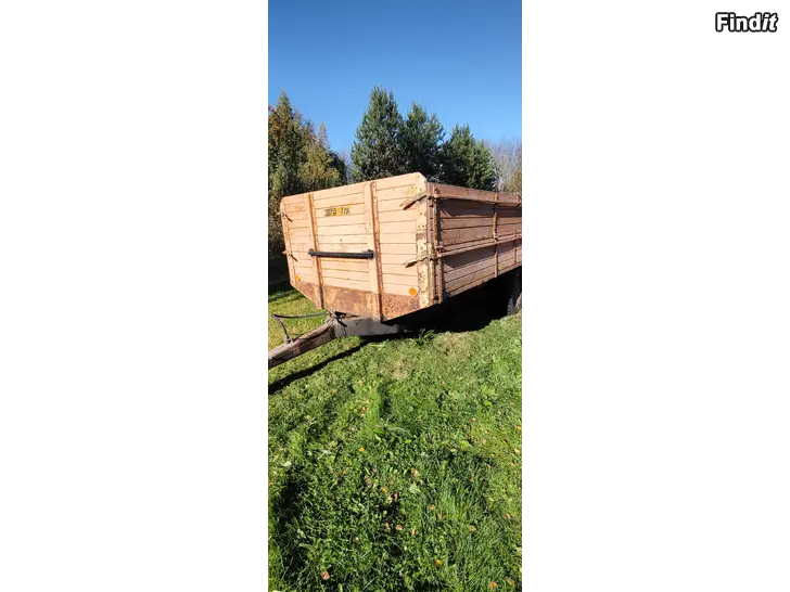 Säljes Traktorkärra