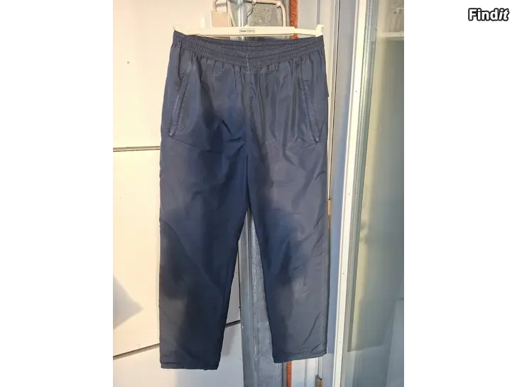 Myydään Miesten kevyet toppahousut