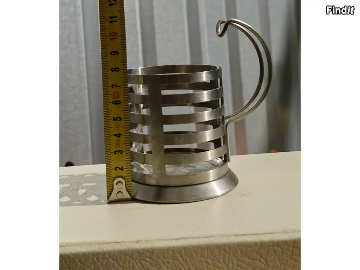 Säljes Lasinpidike 3kpl