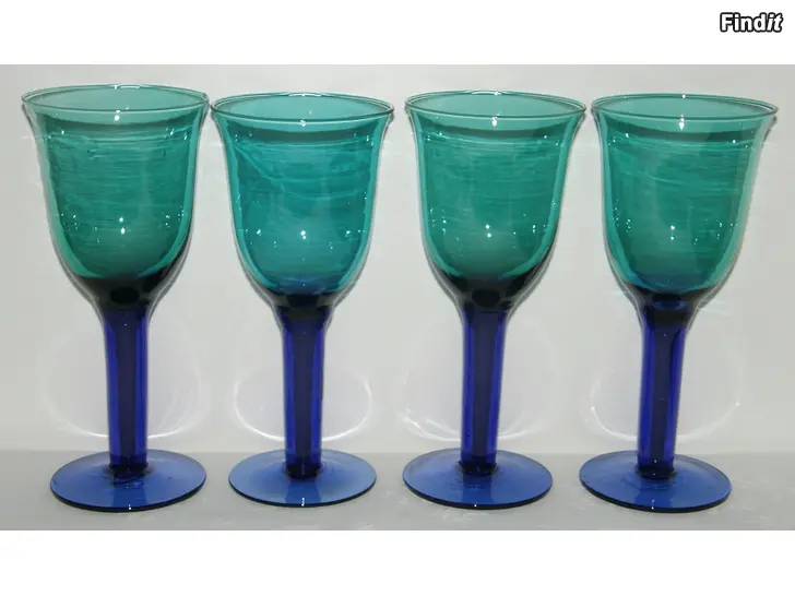 Myydään Isot Viinilasit 8 kpl