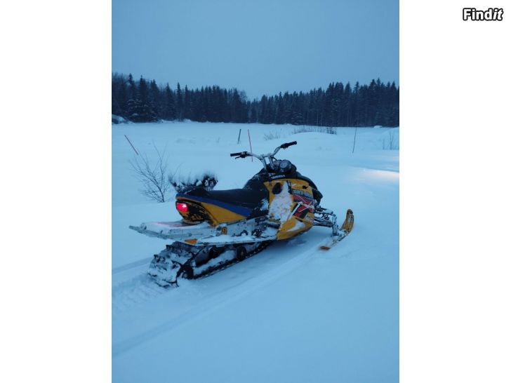 Säljes Skidoo xrs 600 sdi