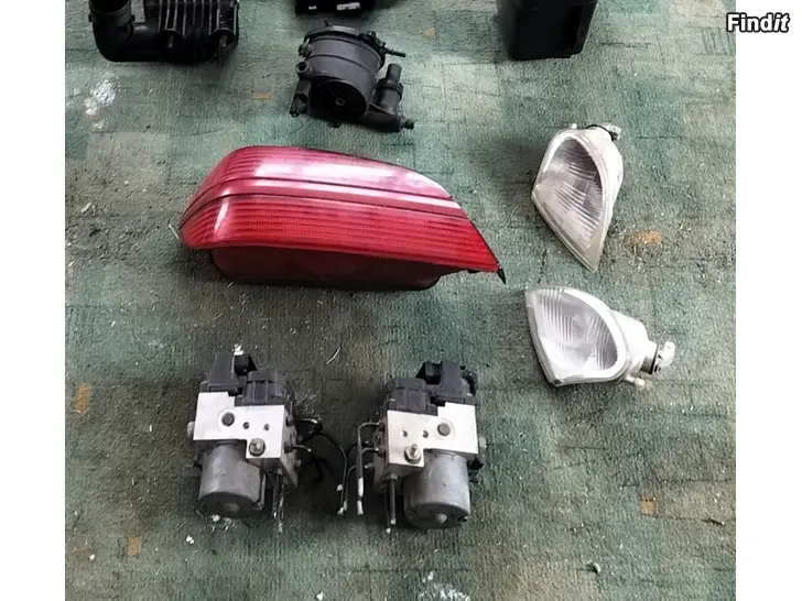 Myydään Takaumpio abspumppu abspumppu dieselsuodatimenkotelo etuvilkkut