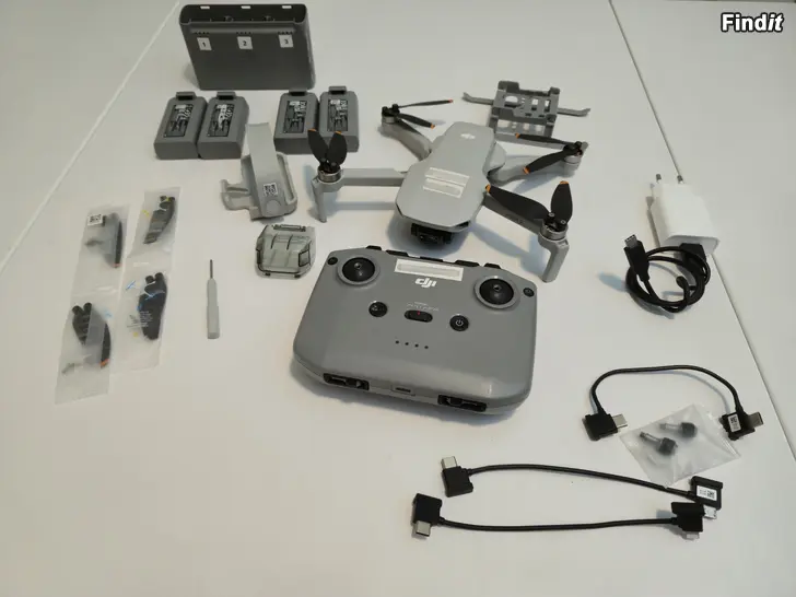 Säljes Drönare/Drone DJI Mini 2 + tilläggsutrustning - Fly more combo